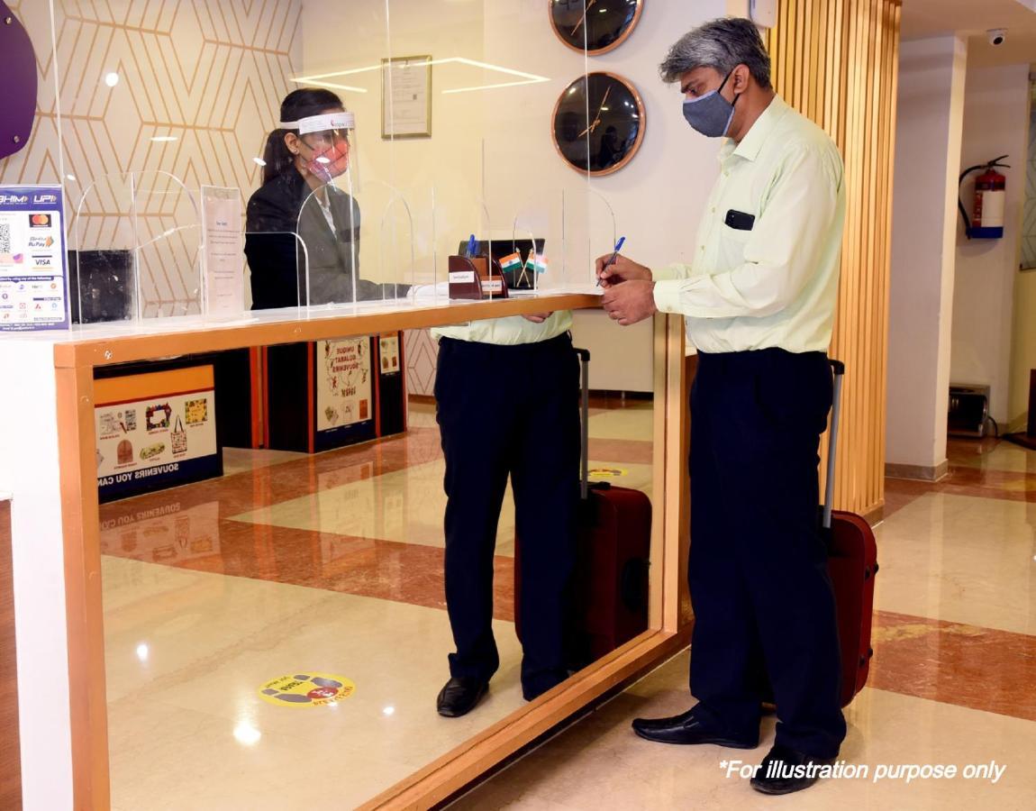 Hotel O R Square Inn Hyderabad Exterior photo